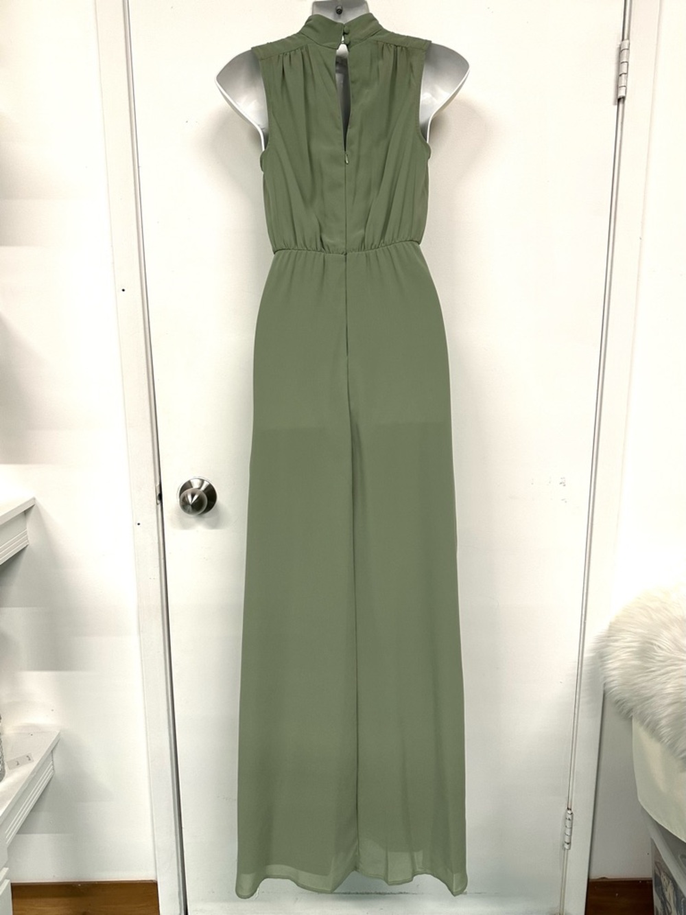 Lulus Classic Elegance Sage Chiffon Sleeveless Mock Neck Maxi Dress Small - Picture 5 of 15